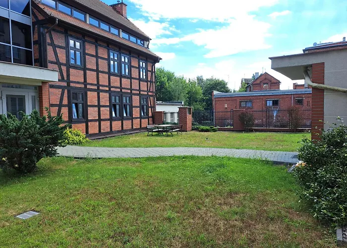 Apartment Pod Starym Debem *